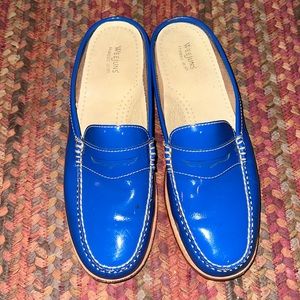 WEEJUNS GH & BASS CO BLUE PATENT LEATHER SLIP ON PENNY LOAFERS MULES - size 10